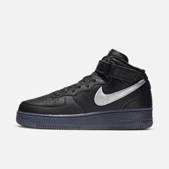 Brand New Air Force 1 Mid 07 Premium Size 9
